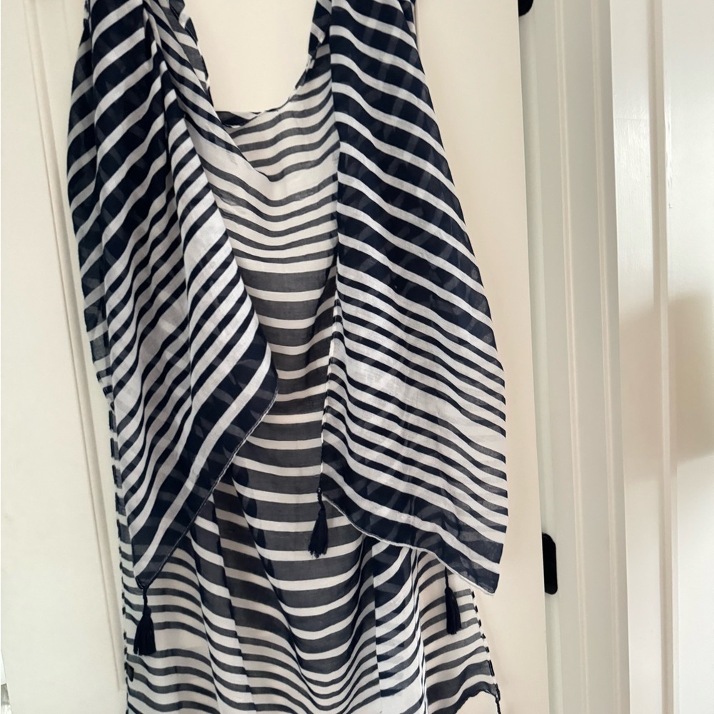 Striped dark blue  and White Lightweight swim cover up